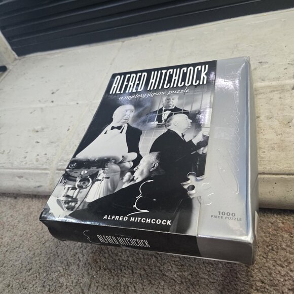 Bepuzzled Classics Alfred Hitchcock “Story” Mystery Jigsaw Puzzle, 1000 pcs Open - Picture 1 of 7